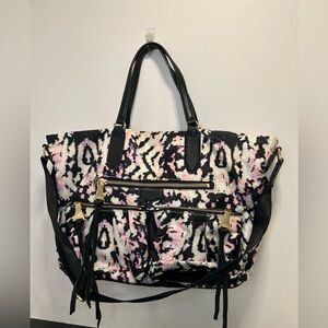 Aimee Kestenberg Stylish Black and Pink Patterned Women's Tote Bag